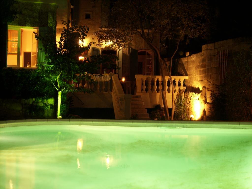 Les Saisons Bed & Breakfast Villeneuve-lès-Avignon Екстериор снимка
